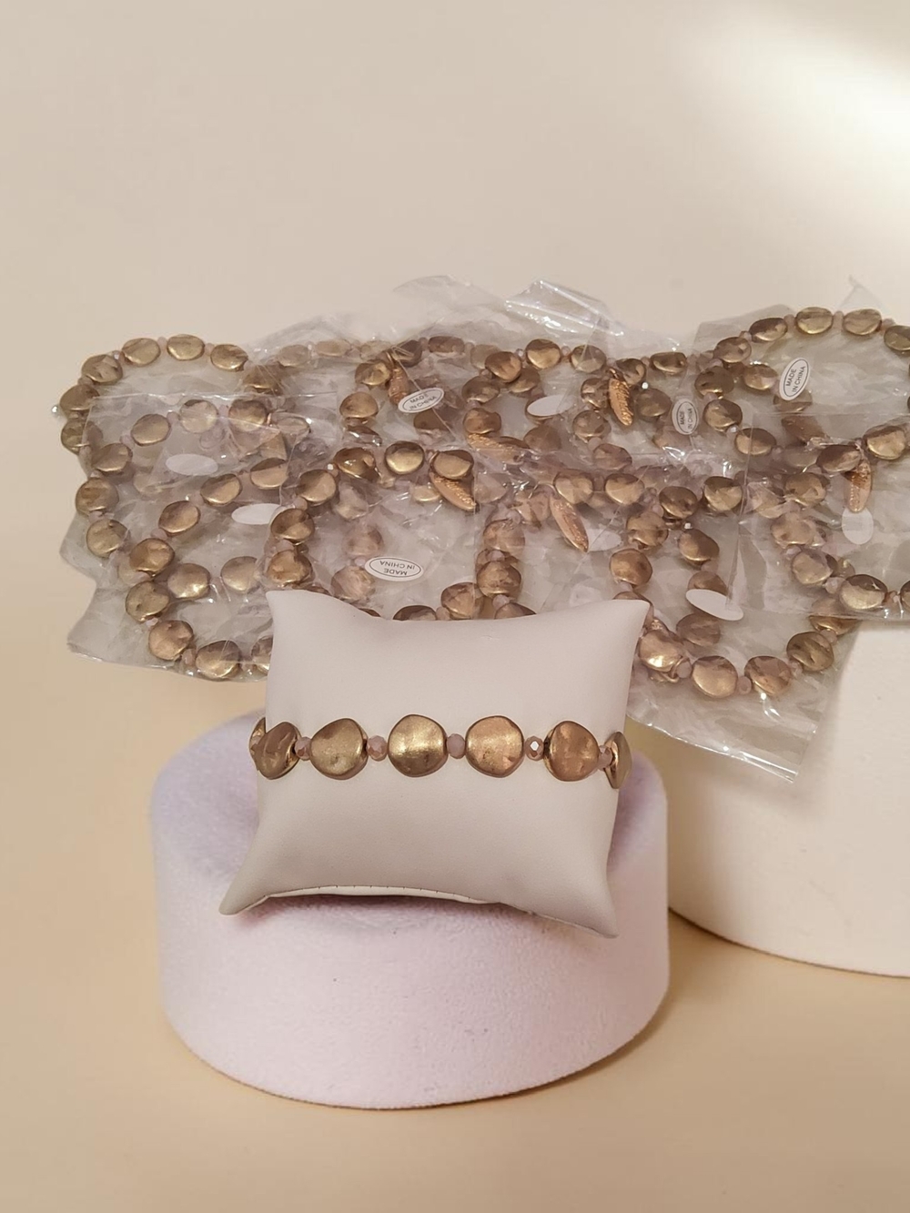 Plunder 12pc  Disc Stretch Bracelet
